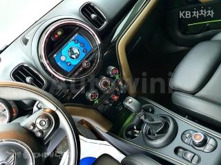 2018 MINI COOPER COUNTRYMAN D ALL4 2.0 BASIC - 11