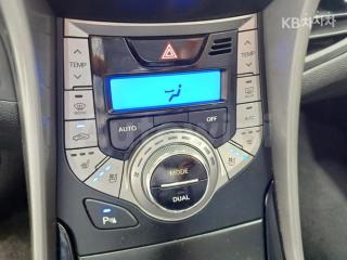 2014 HYUNDAI AVANTE MD ELANTRA M16 GDI MORDERN - 14