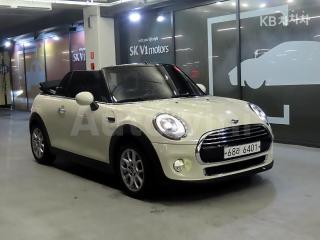 2018 MINI  CONVERTIBLE 1.5 - 10