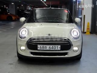2018 MINI  CONVERTIBLE 1.5 - 11