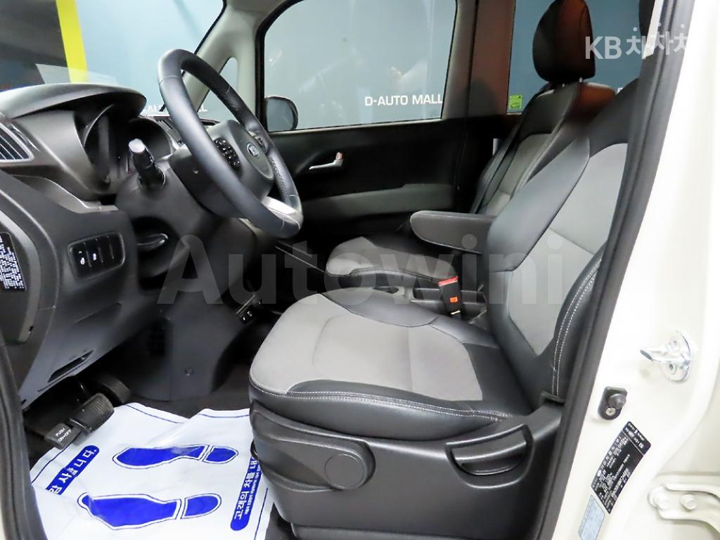 KNACK811BMT246816 2021 KIA  RAY 1.0 GASOLINE SIGNATURE-5