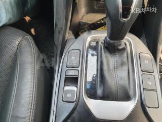 2018 HYUNDAI  MAXCRUZ DIESEL(E-VGT)R2.2 2WD EXCLUSIVE 6 SEATS - 8