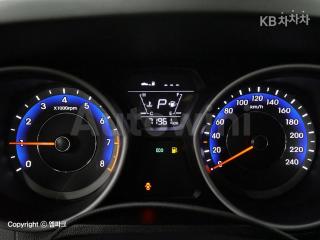 2016 HYUNDAI  AVANTE ELANTRA 1.6 GDI SMART BASIC - 7