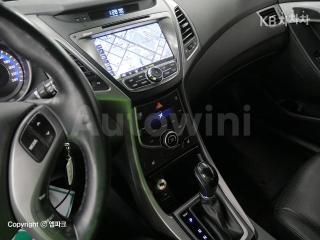 2016 HYUNDAI  AVANTE ELANTRA 1.6 GDI SMART BASIC - 9
