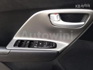 2018 KIA NIRO 1.6 LUXURY - 11