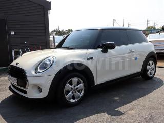 WMWXR7104L2M93389 2020 MINI COOPER 1.6 BASIC-0