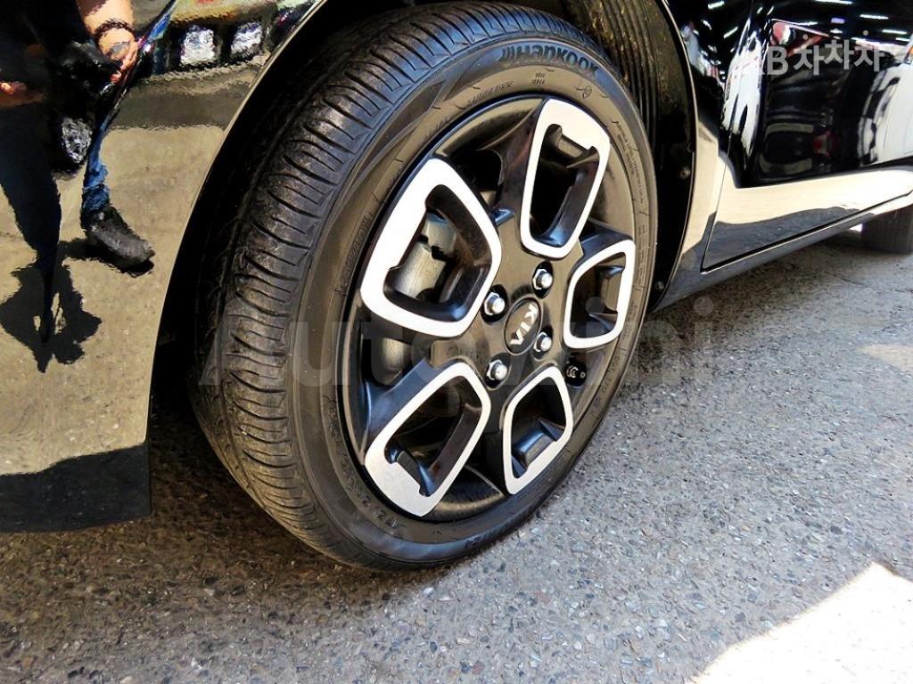 2019 KIA RAY 1.0 GASOLINE PRESTIGE - 19