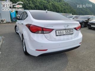 KMHDG41DBFU468369 2015 HYUNDAI  AVANTE ELANTRA 1.6 GDI SMART BASIC-3