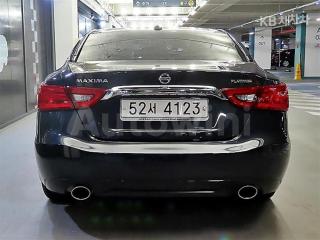 1N4AA6AP9JC404078 2018 NISSAN MAXIMA 3.5 플라티늄-4