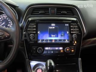 2018 NISSAN MAXIMA 3.5 플라티늄 - 11