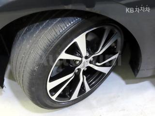 2018 NISSAN MAXIMA 3.5 플라티늄 - 20