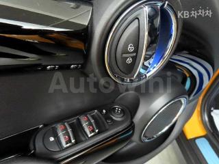 2018 MINI COOPER 5DOORS SD 2.0 - 12