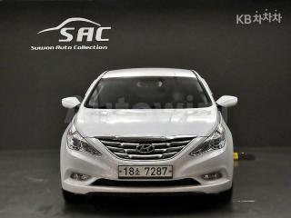 KMHEC41MBBA221162 2011 HYUNDAI YF SONATA LPI DELUXE-1