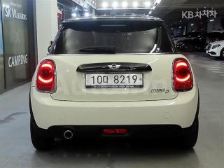 WMWXN3103J3C13024 2018 MINI COOPER D 2.0 BASIC-4