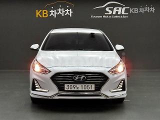 KMHE341DBKA532013 2019 HYUNDAI SONATA RISE 2.0 LPI 렌터카 MORDERN-0