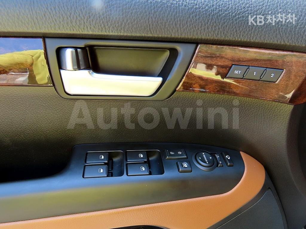 2018 KIA  MOHAVE BORREGO 4WD PRESIDENT 7 SEATS - 12