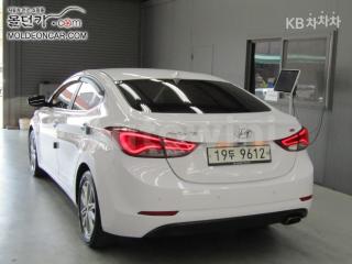 KMHDG41DBGU493787 2016 HYUNDAI  AVANTE ELANTRA 1.6 GDI MORDERN BASIC-3