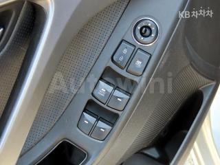 2013 HYUNDAI AVANTE MD ELANTRA M16 GDI DELUXE - 12