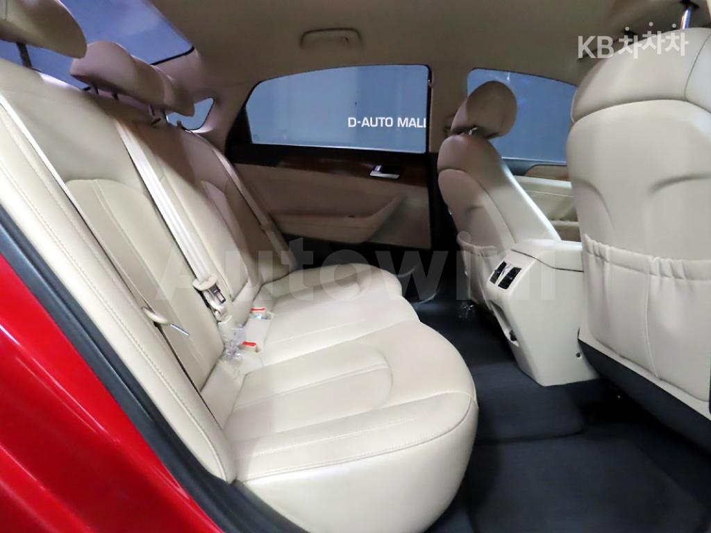 2015 HYUNDAI LF SONATA LPI MORDERN 장애인용 - 11