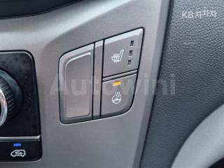 2017 HYUNDAI GRAND STAREX H-1 5 SEATS VAN MORDERN - 12