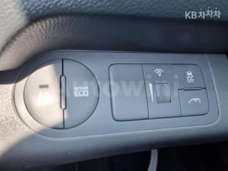 2017 HYUNDAI GRAND STAREX H-1 5 SEATS VAN MORDERN - 15