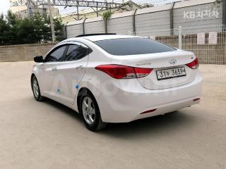 KMHDG41DBDU742362 2013 HYUNDAI AVANTE MD ELANTRA M16 GDI SMART-2