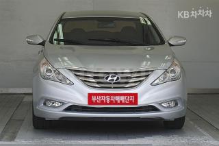 KMHEC41BBBA232192 2011 HYUNDAI YF SONATA Y20 PRIMEBLACK-0