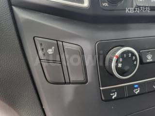 2017 HYUNDAI GRAND STAREX H-1 5 SEATS VAN MORDERN - 13
