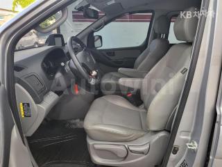 2017 HYUNDAI GRAND STAREX H-1 5 SEATS VAN MORDERN - 17
