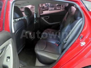 2015 HYUNDAI  AVANTE ELANTRA 1.6 GDI SMART BASIC - 7
