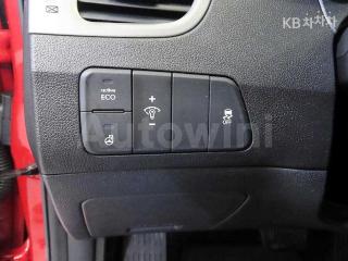2015 HYUNDAI  AVANTE ELANTRA 1.6 GDI SMART BASIC - 13