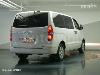 KMJWA37KDHU908934 2017 HYUNDAI GRAND STAREX H-1 12 SEATS WAGON CVX 4WD SMART-3