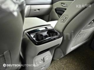 2017 KIA  CARNIVAL SEDONA 9 SEATS 2.2 DIESEL NOBLESSE - 16