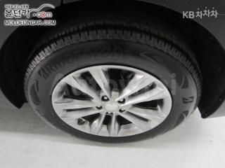 2018 HYUNDAI SANTAFE THE PRIME DIESEL R2.0 2WD 5 SEATS VALUEPLUS - 8