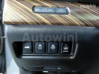 2017 NISSAN MAXIMA 3.5 플라티늄 - 13