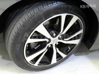 2017 NISSAN MAXIMA 3.5 플라티늄 - 20