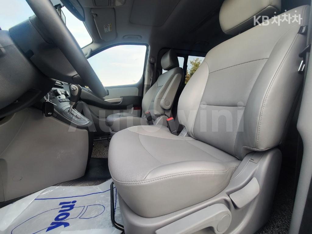 2021 HYUNDAI  GRAND STAREX URBAN 9 SEATS PREMIUM SPECIAL - 11