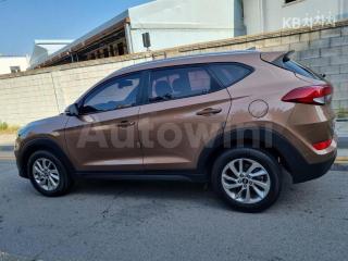 2015 HYUNDAI  TUCSON DIESEL(E-VGT UⅡ)1.7 2WD MORDERN - 12