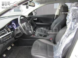 2020 KIA  NIRO 1.6 PHEV NOBLESSE - 9