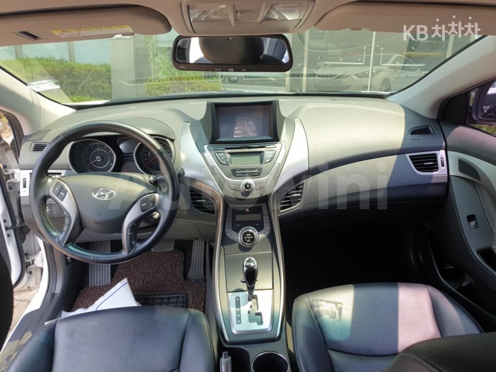 2013 HYUNDAI AVANTE MD ELANTRA M16 GDI SMART - 13