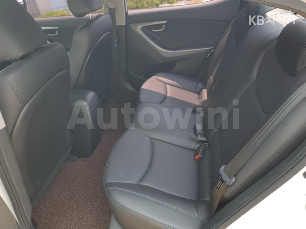 2013 HYUNDAI AVANTE MD ELANTRA M16 GDI SMART - 12