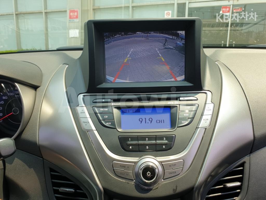 2013 HYUNDAI AVANTE MD ELANTRA M16 GDI SMART - 11