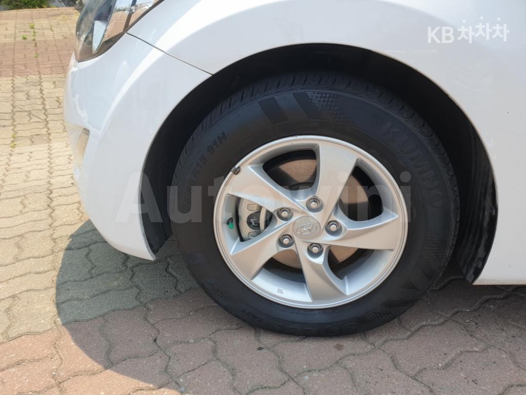 2013 HYUNDAI AVANTE MD ELANTRA M16 GDI SMART - 18