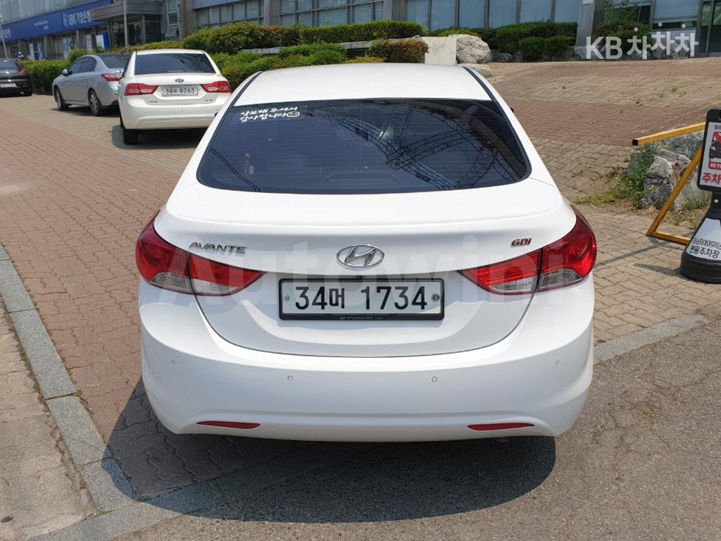 KMHDG41DBDU654749 2013 HYUNDAI AVANTE MD ELANTRA M16 GDI SMART-2