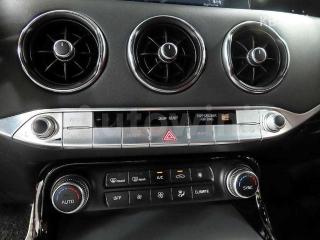 2020 KIA STINGER 2.0 TURBO 2WD PLATINUM - 9