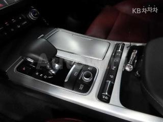 2020 KIA STINGER 2.0 TURBO 2WD PLATINUM - 10