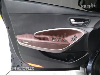 2016 HYUNDAI  MAXCRUZ DIESEL(E-VGT)R2.2 4WD 파이니스트 EDITION 6 SEATS - 11