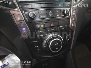 2016 HYUNDAI  MAXCRUZ DIESEL(E-VGT)R2.2 4WD 파이니스트 EDITION 6 SEATS - 17