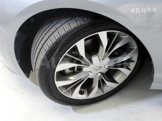 2015 HYUNDAI LF SONATA 2.0 PREMIUM BASIC - 20