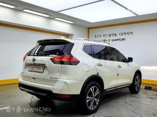 JN1AT2MV8JW000195 2018 NISSAN X TRAIL 2.5 4WD BASIC-2